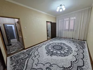 Трехкомнатная квартира на массиве Феруза