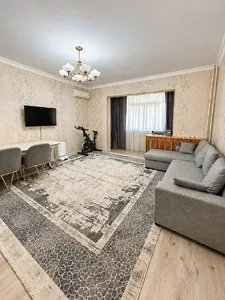 Трехкомнатная квартира на Ц-2, 72 м2