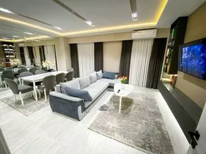 Трехкомнатная квартира в ЖК Akay City, 100 кв.м