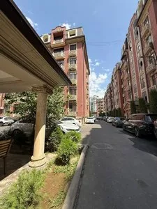 Трехкомнатная квартира в ЖК Darhan, 82 кв.м