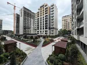 Трехкомнатная квартира в ЖК Imperial Club City, 80 м2