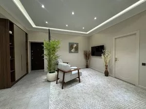 Трехкомнатная квартира в ЖК Меридиан, 110 м2