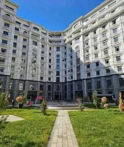 Трехкомнатная квартира в ЖК Milano, 160 м²