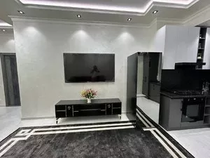 Трехкомнатная квартира в ЖК New Life на улице Махтумкули