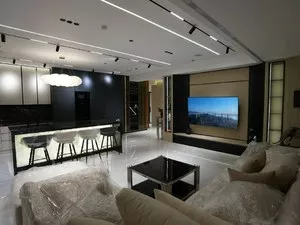 Трехкомнатная квартира в ЖК NRG U-Tower, 125 м2