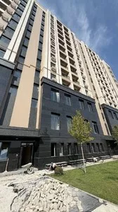 Трехкомнатная квартира в ЖК Parkent Plaza