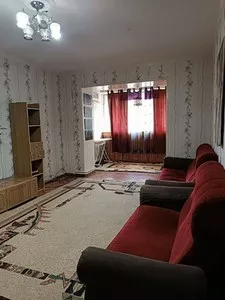 Трехкомнатная квартира в Мирзо-Улугбекском районе, Ц-1