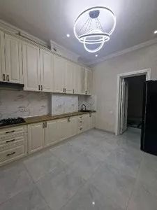 Трехкомнатная квартира в новостройке, 100 кв.м, Яшнабадский район