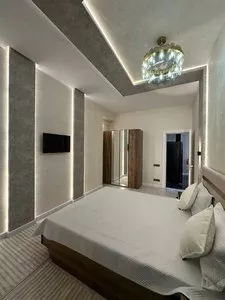 Трехкомнатная квартира в новостройке, 100 м2, Ц-1