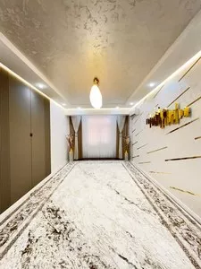 Трехкомнатная квартира в новостройке, 110 м2, Титова