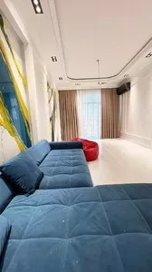 Трехкомнатная квартира в новостройке, 97 кв.м, ул. Махтумкули
