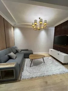 Трехкомнатная квартира в новостройке на улице Махтумкули
