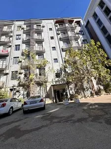 Трехкомнатная квартира в Яккасарайском районе, 63 м²