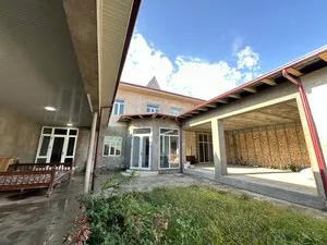 Участок 5.38 соток в Алмазарском районе