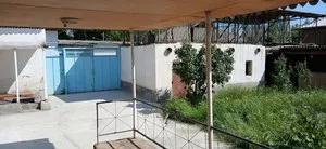 Участок 9.5 соток с двумя домами в Бостанлыке