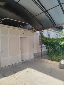 Участок с домом в Яшнабадском районе