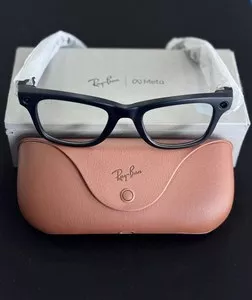 Умные очки Ray-Ban Meta Wayfarer Gen 1
