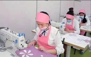 Вакансия швеи, закройщика и уборщицы в швейный цех