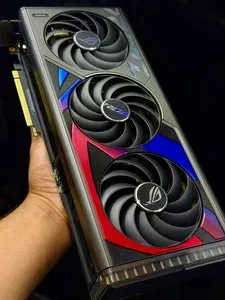 Видеокарта ASUS ROG Strix RTX 4070 Ti Gaming OC