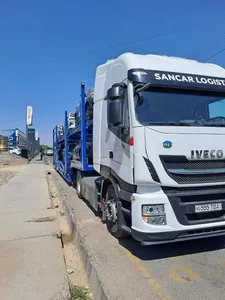 Водитель на грузовой автомобиль