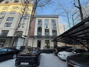 Здание в Мирзо-Улугбекском районе, Ц-1